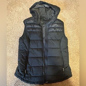 ⭐️BOGO50⭐️ Teal/Green Hooded Puffer Vest w Pockets